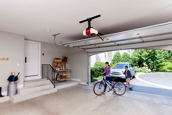 LiftMaster | Garage Door Openers, Remotes & Accessories